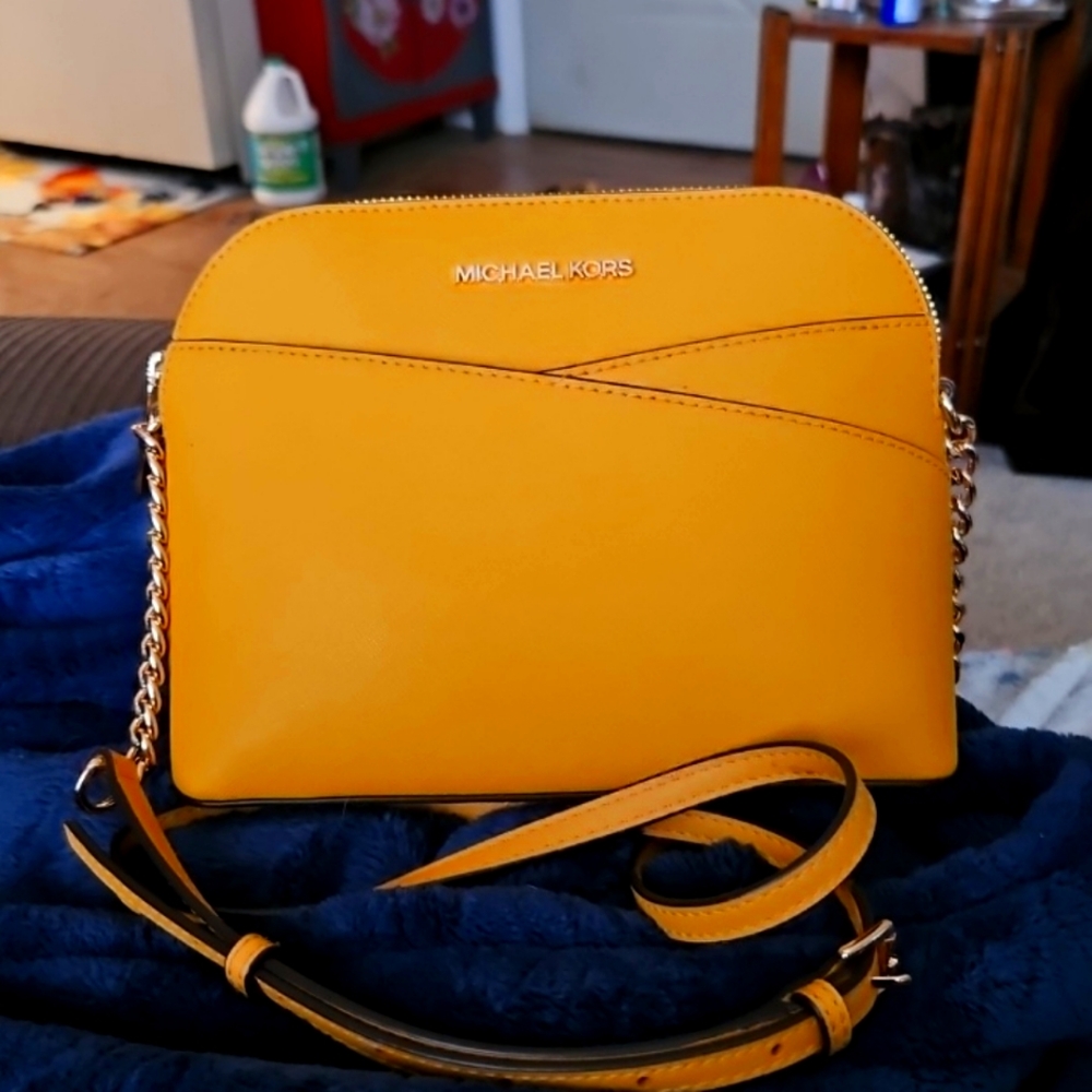 Michael Kors Jet Set Crossbody Bag Golden Rod New